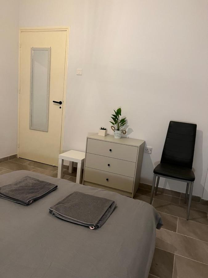 Joanna Court Rooms Larnaca Exterior photo